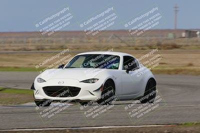 media/Jan-08-2023-OnGrid (Sun) [[46c634b271]]/Yellow/Sweeper(120)/